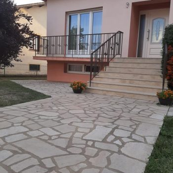 119942537_205505857582072_7189809671626098786_n